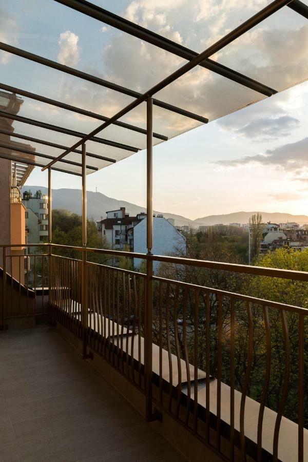 Center Apartment With Amazing View Sofya Dış mekan fotoğraf