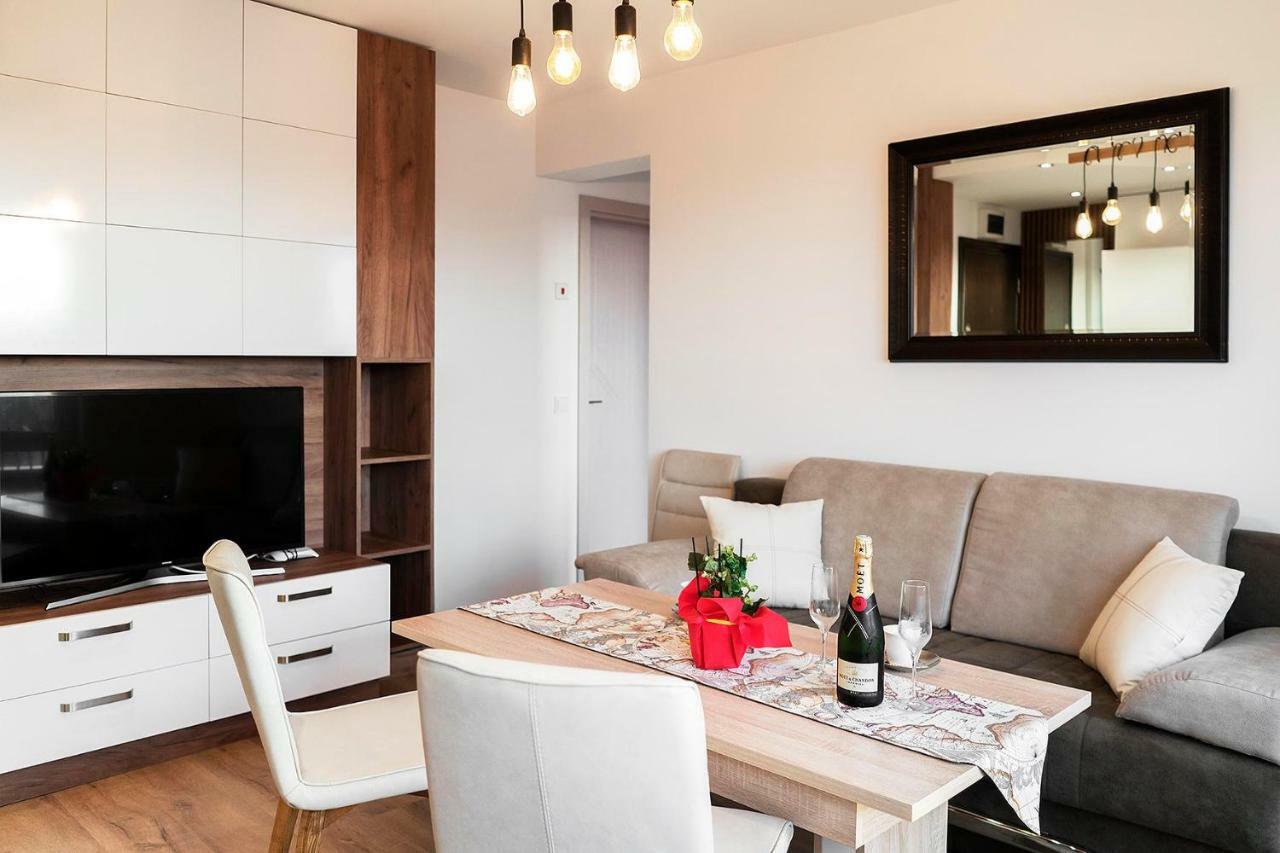 Center Apartment With Amazing View Sofya Dış mekan fotoğraf